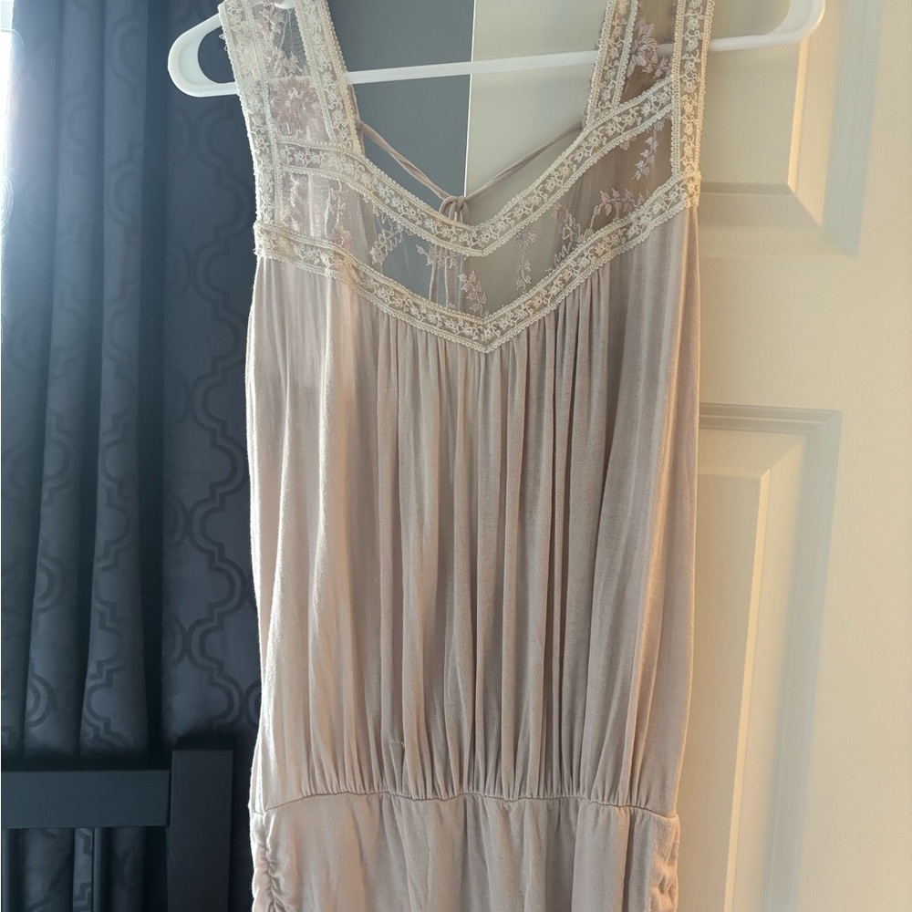 Urban Behavior Cream Lace Top